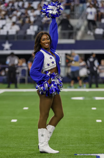 Dallas Cowboys Cheerleader